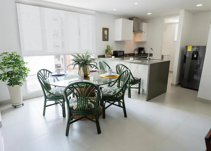 Verde Moderno Y Hermoso Apartamento